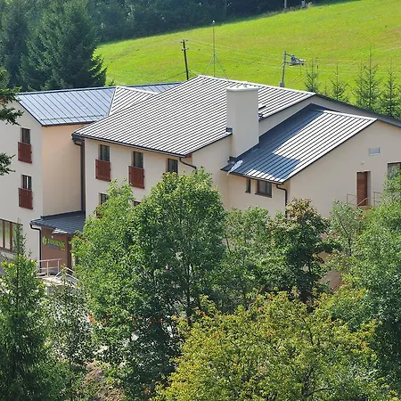 Hotel Wellness Javorník 3*
